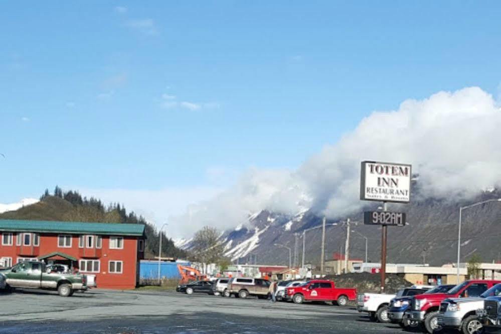 Totem Hotel And Suites Valdez Εξωτερικό φωτογραφία
